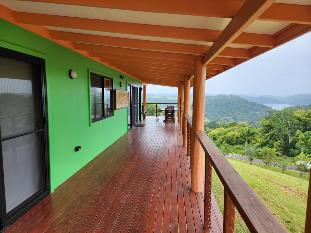 Bed & Breakfast Tropical Retreat Maleny