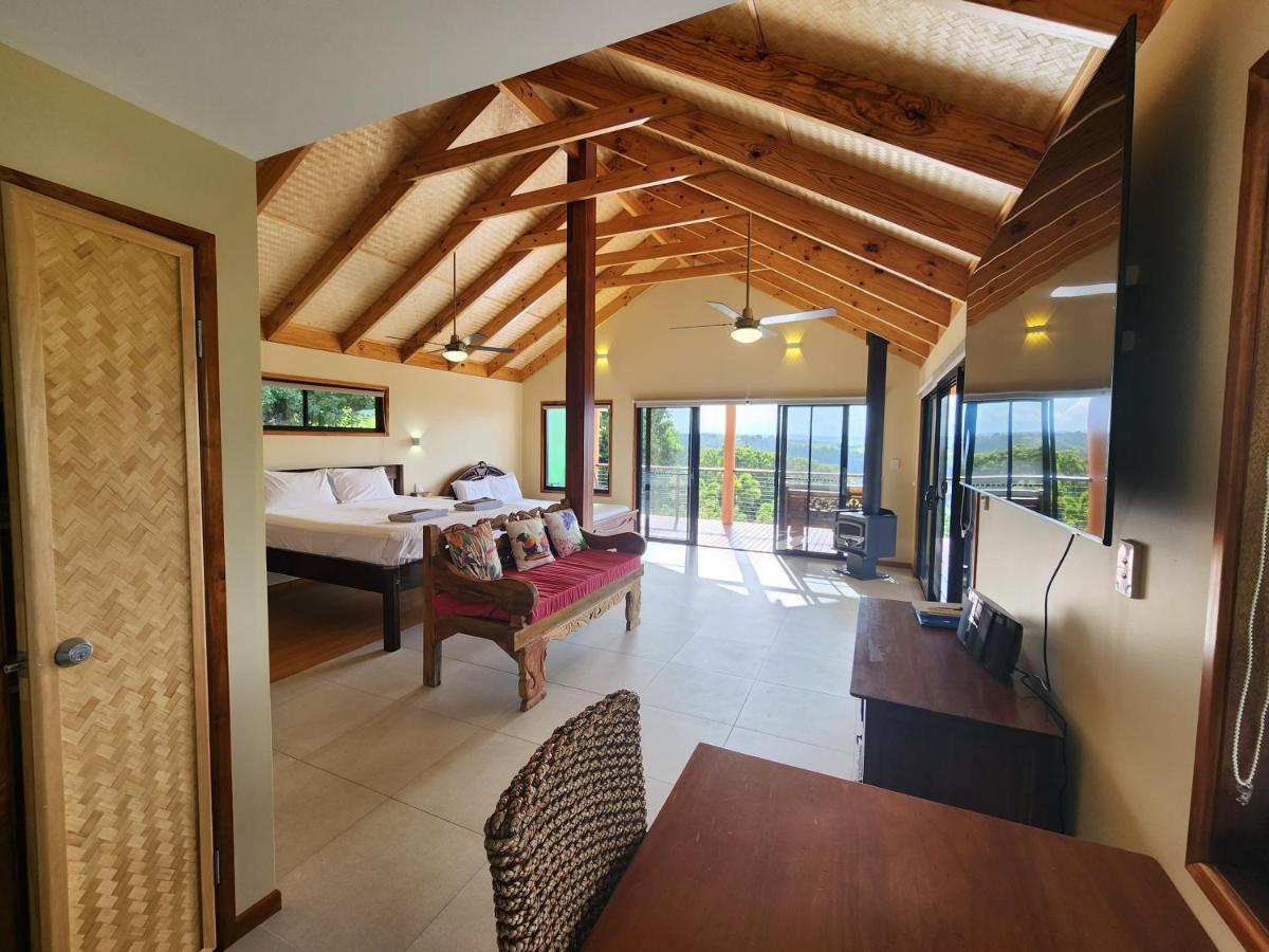 Bed & Breakfast Tropical Retreat